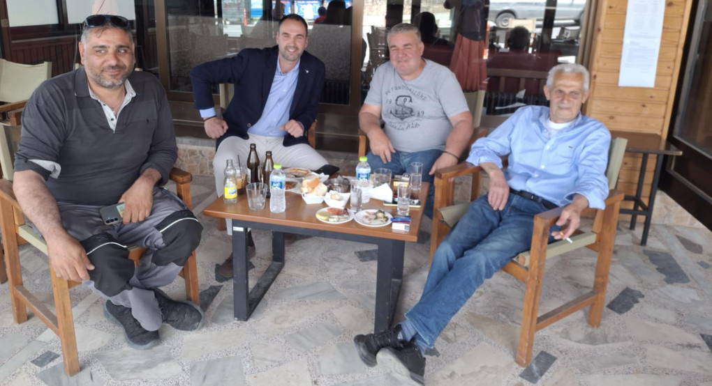 Δέλλιος / Γεροκώστας : Με ευχές στον εορτάζοντα αλλά και συνεργασία σε ότι χρειαστεί