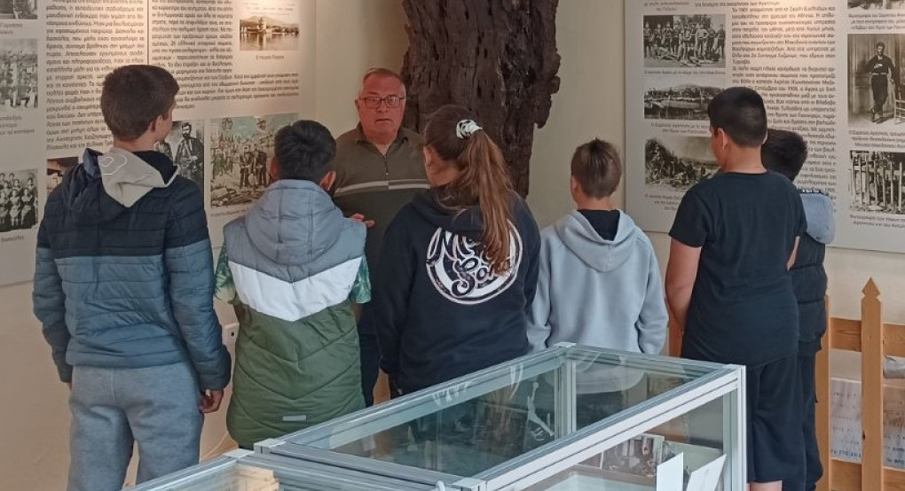 Έδεσσα: Το Μουσείο "Άγρα-Μίγκα" επισκέφθηκαν μαθητές του Δημοτικού Καρυδιάς Έδεσσα: Το Μουσείο "Άγρα-Μίγκα" επισκέφθηκαν μαθητές του Δημοτικού Καρυδιάς