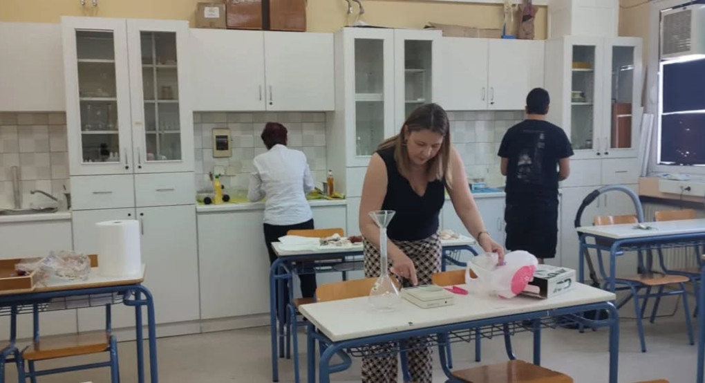 3ο ΓΕΛ Γιαννιτσών: Η καθαριότητα είναι...ολόκληρη αρχοντιά! 3ο ΓΕΛ Γιαννιτσών: Η καθαριότητα είναι...ολόκληρη αρχοντιά!