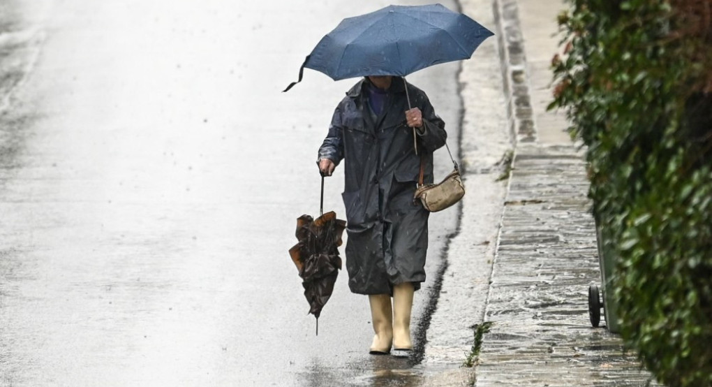 Καιρός: βροχές, καταιγίδες, χαλάζι Καιρός: βροχές, καταιγίδες, χαλάζι