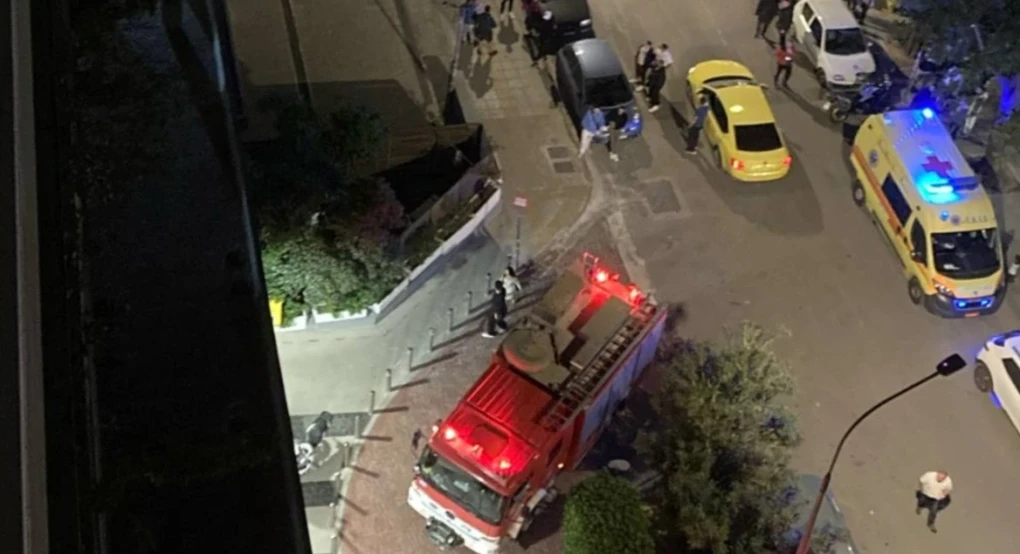 Νεκρός ο άνδρας που έπεσε από τον 24ο όροφο του Πύργου Απόλλων στην Αθήνα Νεκρός ο άνδρας που έπεσε από τον 24ο όροφο του Πύργου Απόλλων στην Αθήνα