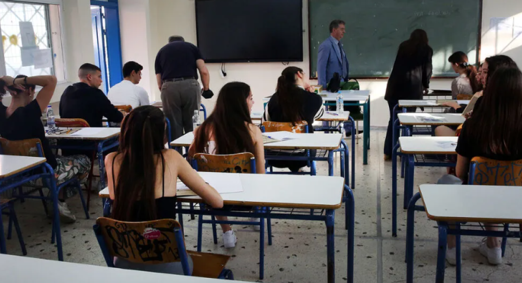 Σχολείο σε κρίση: η τεχνολογία καταρρέει, η παιδαγωγική αγνοείται Σχολείο σε κρίση: η τεχνολογία καταρρέει, η παιδαγωγική αγνοείται