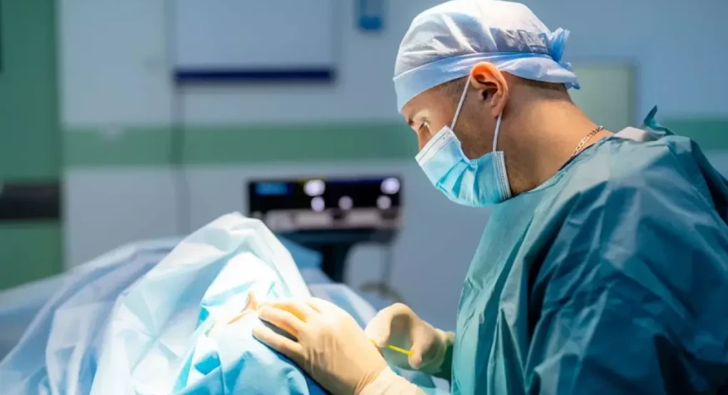 Με δωρεάν απογευματινά χειρουργεία σε ιδιωτικές κλινικές ξεκινά ο Μάιος – Ποια είναι η διαδικασία Με δωρεάν απογευματινά χειρουργεία σε ιδιωτικές κλινικές ξεκινά ο Μάιος – Ποια είναι η διαδικασία