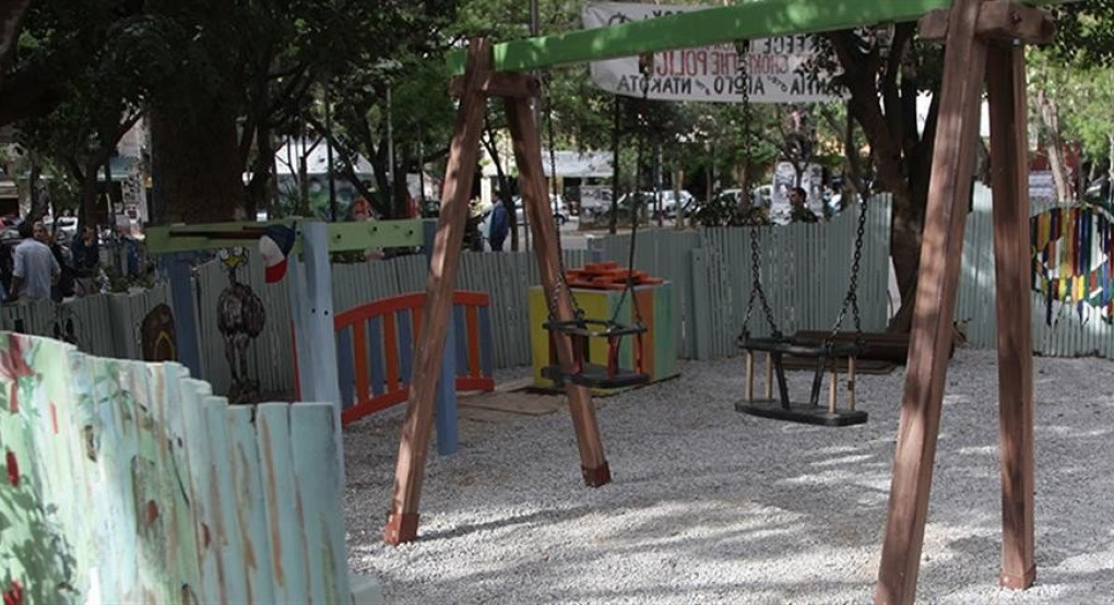 Μάχη για τη ζωή της δίνει μαθήτρια που έπεσε από κούνια