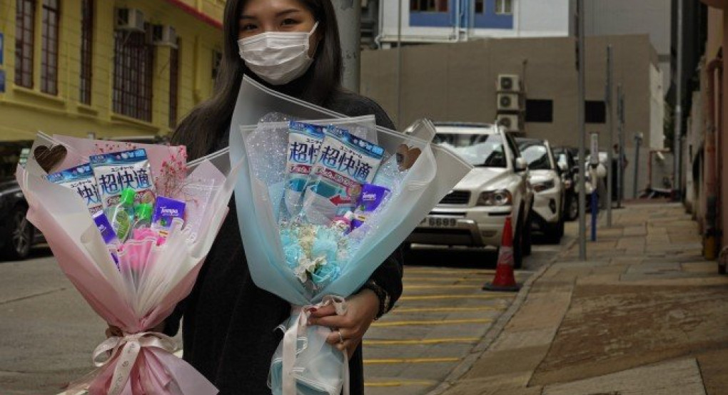 Με απολυμαντικά και μάσκες γιορτάζουν τον Άγιο Βαλεντίνο στην Κίνα