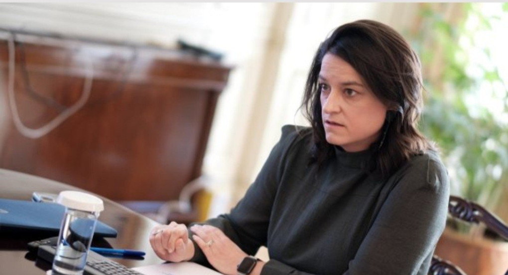 Ανακαλεί την απόφαση για την Χριστιανική αγωγή η Υπουργός 