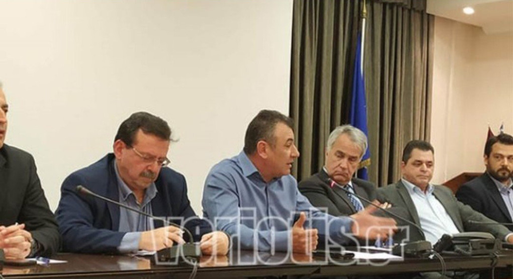 Βέροια: Διεκόπη η συνάντηση του Βοριδη 