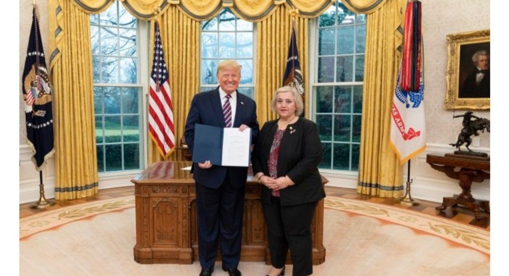 Η πρώτη γυναίκα Ελληνίδα πρέσβης στις ΗΠΑ