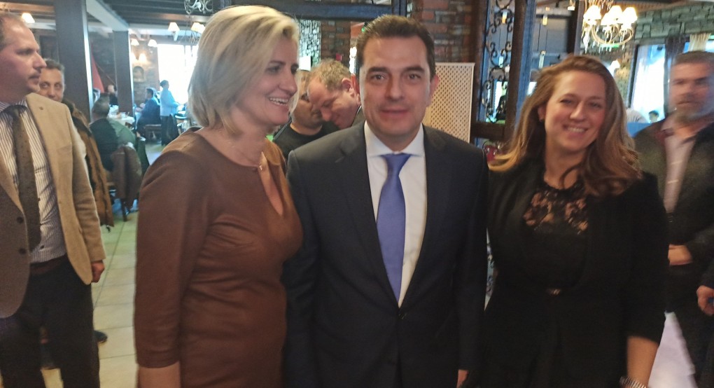 Ο Σκρεκας για την επίσκεψη του στην Αλμωπία (pic) 