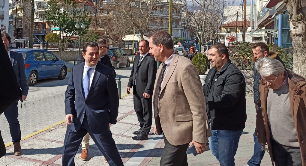 Χωρίς προβλήματα από οπαδούς του ΠΑΟΚ η επίσκεψη του Σκρεκα στην Αλμωπία 