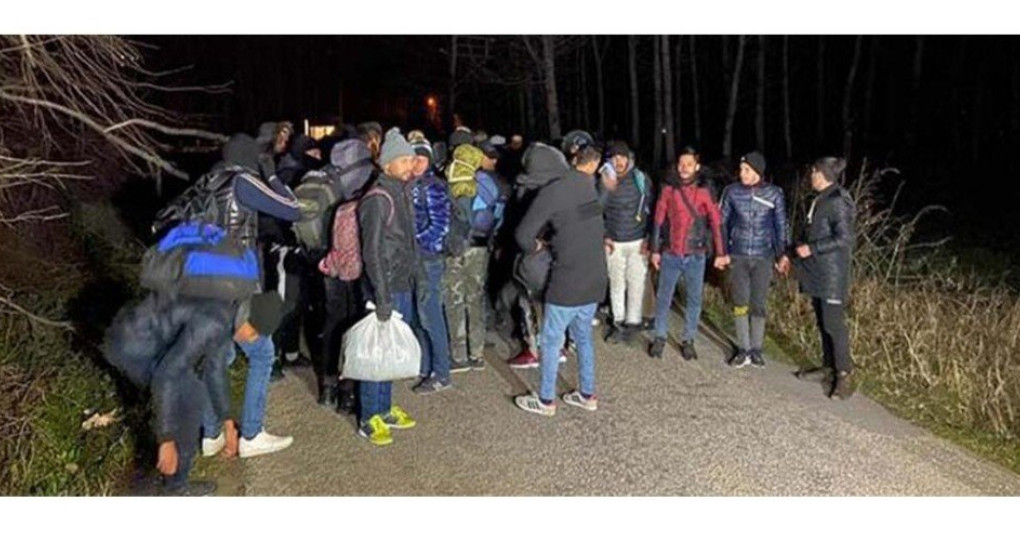 Στέλνει μετανάστες στα σύνορα με την Ελλάδα ο Ερντογάν 