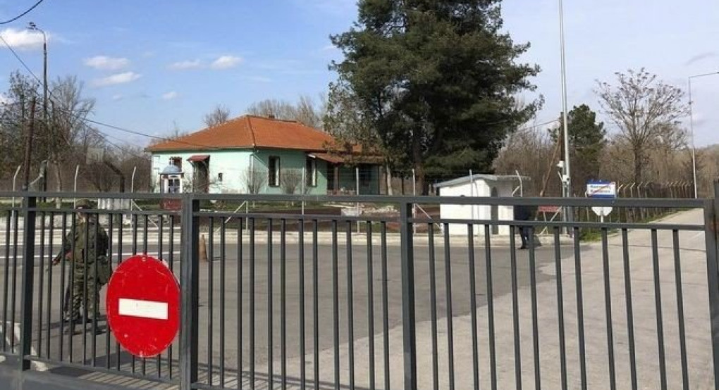 ΕΛ.ΑΣ. και Στρατός "σφραγίζουν" τα σύνορα - Με λεωφορεία μεταφέρουν οι Τούρκοι τους μετανάστες