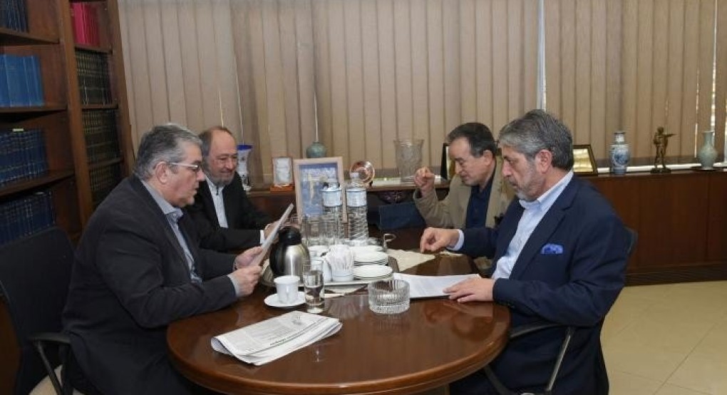 Ο Δημήτρης Κουτσούμπας συναντήθηκε, με αντιπροσωπεία της πρεσβείας του κράτους της Παλαιστίνης 