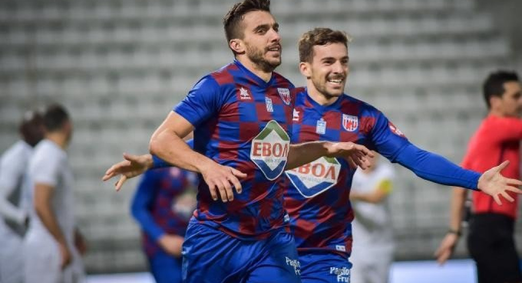 «Βούλιαξε» τη Λαμία ο Βόλος στον Παγασητικό!