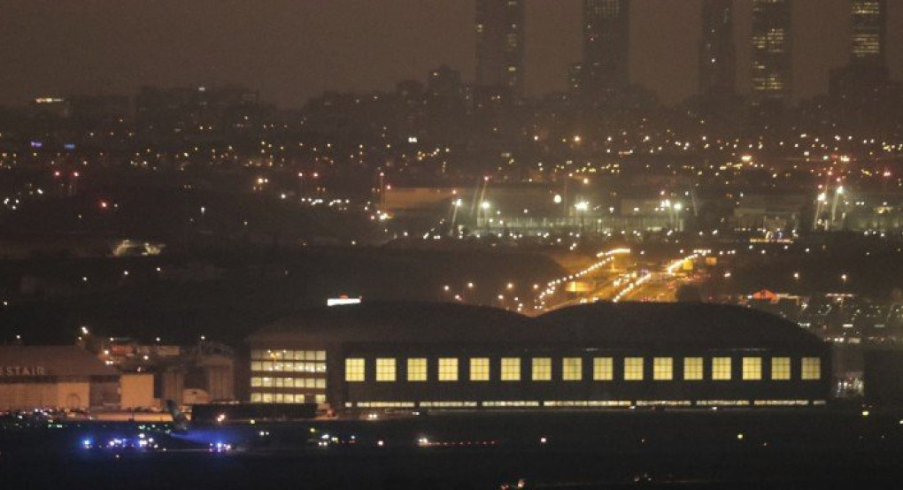 Πτήση θρίλερ:Αεροπλάνο είχε χάσει έναν από τους τροχούς του και πετούσε επί ώρες πάνω από το αεροδρόμιο της Μαδρίτης