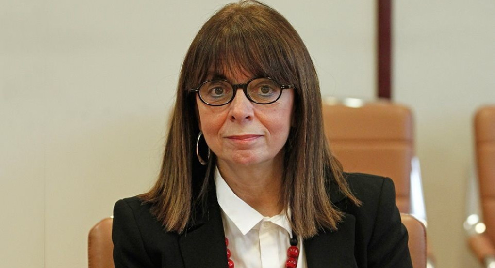 Με θρησκευτικό όρκο θα ορκιστεί η Αικατερίνη Σακελλαροπούλου