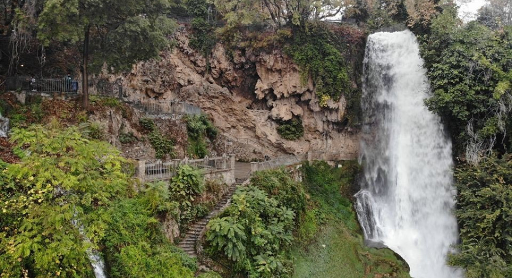Καταστρέφεται η φυσική Κληρονομιά της Έδεσσας