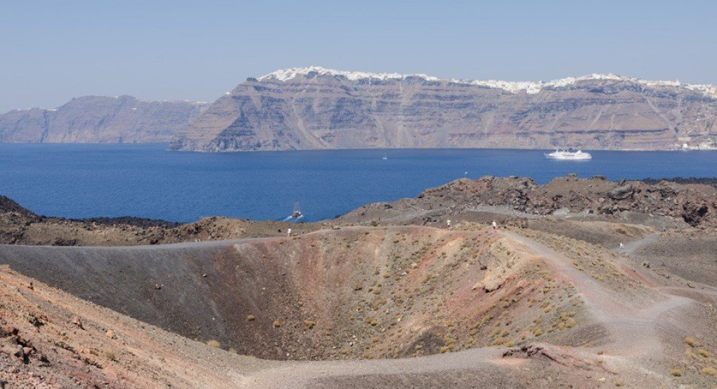 Σχέδιο της Πολιτικής Προστασίας για τυχόν ενεργοποίηση του ηφαιστείου της Σαντορίνης «Είναι προληπτικό, δεν υπάρχουν ενδείξεις για κίνδυνο» 