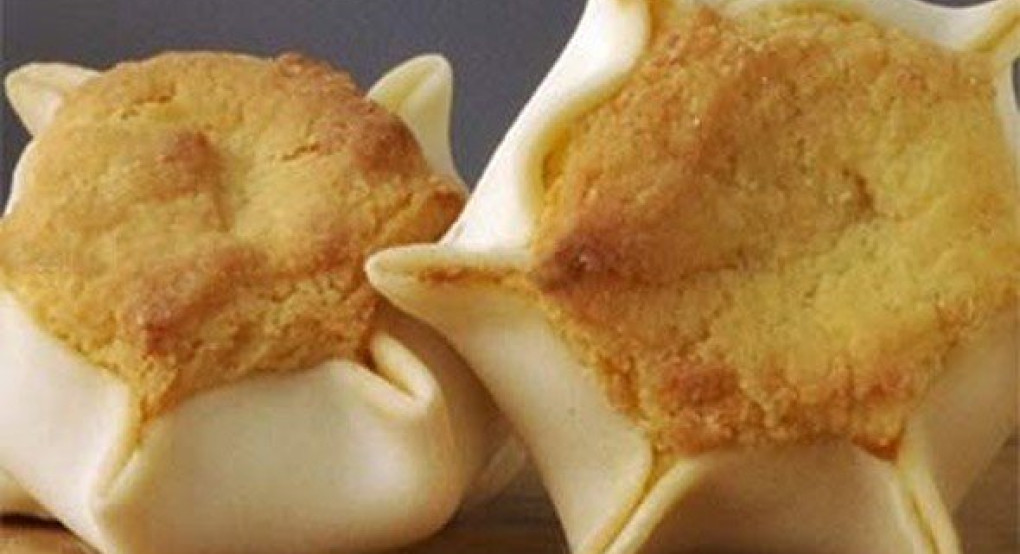 Κρητικά καλλιτσούνια με μυζήθρα