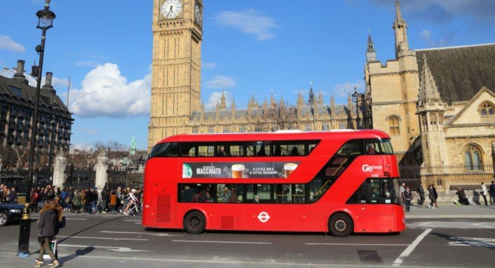 Brexit και για τους μετανάστες: Η Βρετανία κλείνει την πόρτα σε ανειδίκευτους εργάτες και όσους δεν μιλούν Αγγλικά 