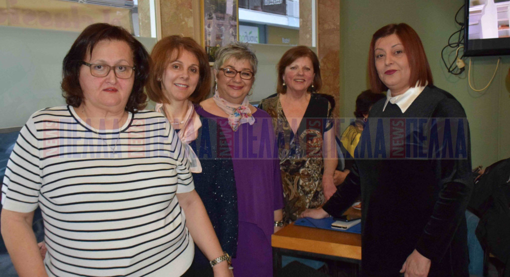  Η πρόεδρος της "ΣΚΥΔΡΑΙΑ" κα Κωνσταντινίδου: «Το 2020 να σας φέρει τις πιο χαρούμενες στιγμές…»