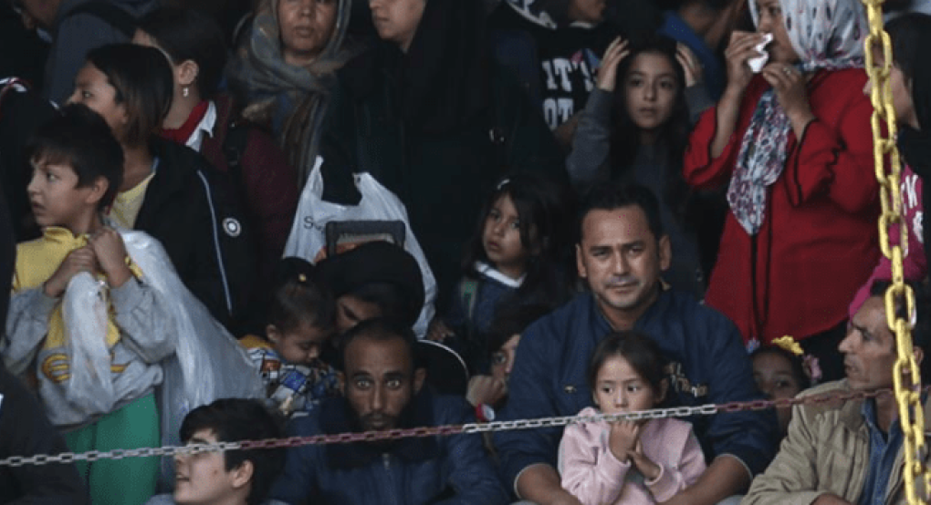 ΕΔΔΑ: αποδεκτές οι μαζικές απελάσεις μεταναστών