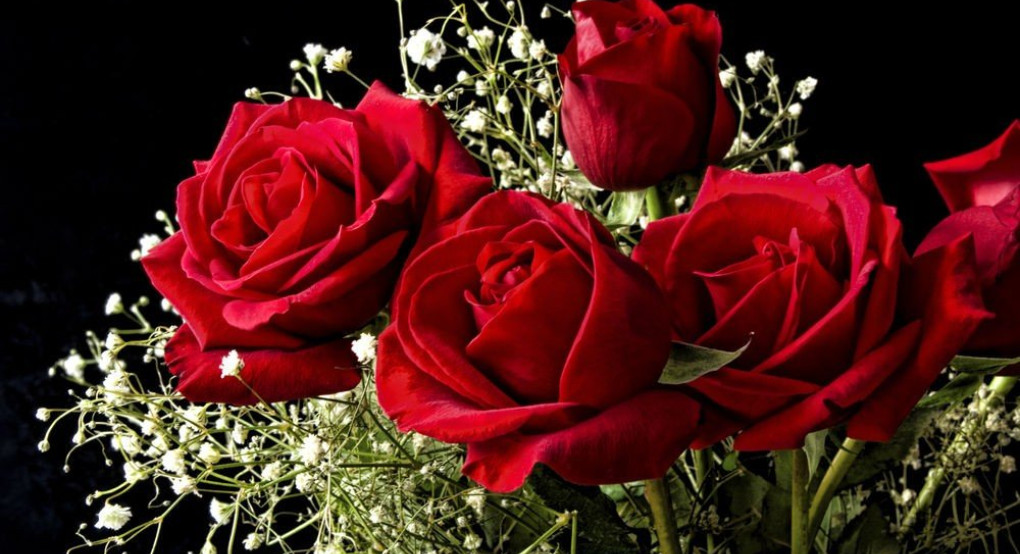 Ποιος γιορτάζει σήμερα...