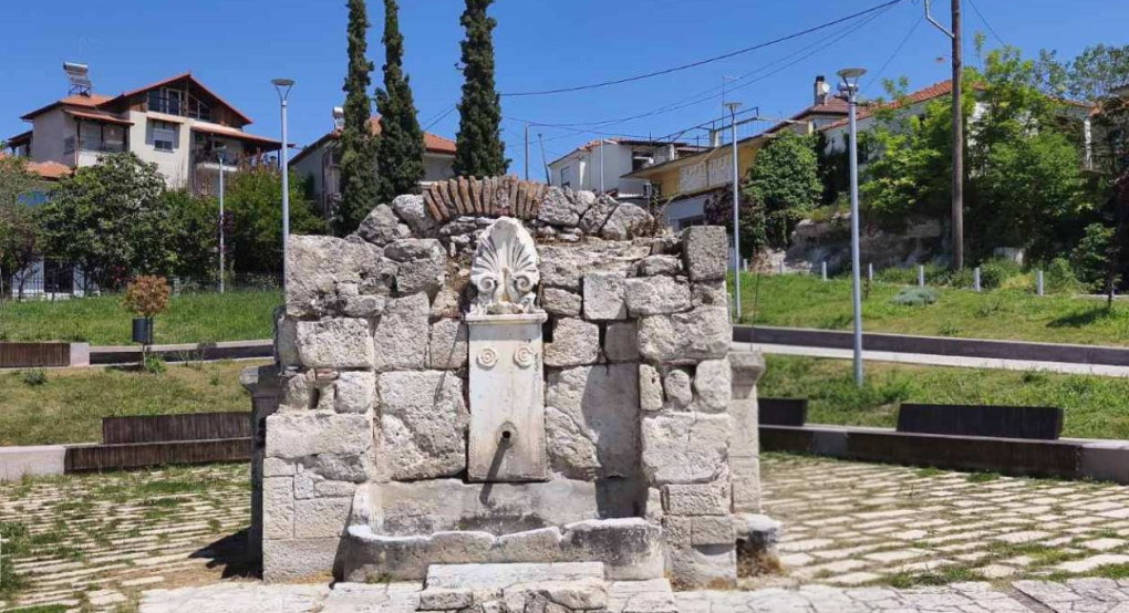 Γιώργος Καρασμάνης: Ξεκινούν οι Εργασίες Συντήρησης της Αρχαίας Κρήνης Πέλλας Γιώργος Καρασμάνης: Ξεκινούν οι Εργασίες Συντήρησης της Αρχαίας Κρήνης Πέλλας