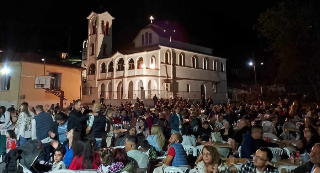 Πανηγύρι στο Θεοδωράκι Αλμωπίας: Μια βραδιά γεμάτη φίλους και παράδοση Πανηγύρι στο Θεοδωράκι Αλμωπίας: Μια βραδιά γεμάτη φίλους και παράδοση