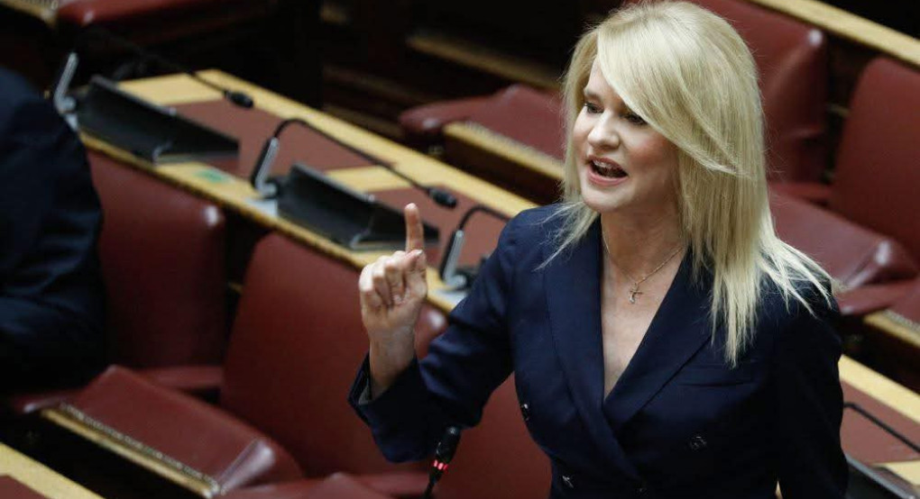 Τζάκρη: Στο έλεος του χαλαζιού οι αγρότες της Πέλλας και της Ημαθίας Τζάκρη: Στο έλεος του χαλαζιού οι αγρότες της Πέλλας και της Ημαθίας