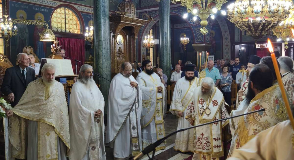 Με λαμπρότητα η Πανηγυρική Θεία Λειτουργία στα Εσώβαλτα – Παρουσία του Μητροπολίτη Ιωήλ και τοπικών αρχών Με λαμπρότητα η Πανηγυρική Θεία Λειτουργία στα Εσώβαλτα – Παρουσία του Μητροπολίτη Ιωήλ και τοπικών αρχών
