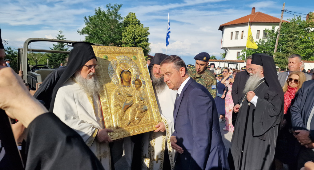Κώστας Σιωνίδης: Παρών στην Υποδοχή της Παναγίας της Βηματάρισσας στη Γρίβα Κώστας Σιωνίδης: Παρών στην Υποδοχή της Παναγίας της Βηματάρισσας στη Γρίβα