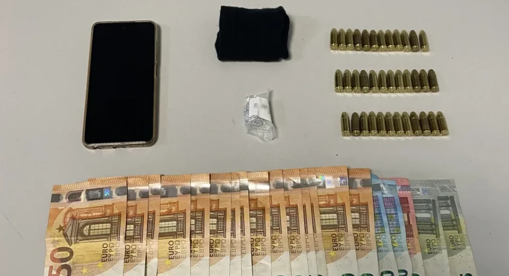 Μεγάλη επιχείρηση της ΕΛ.ΑΣ. - Σύλληψη δύο Τούρκων για ναρκωτικά και όπλα στη Βόρεια Ελλάδα Μεγάλη επιχείρηση της ΕΛ.ΑΣ. - Σύλληψη δύο Τούρκων για ναρκωτικά και όπλα στη Βόρεια Ελλάδα