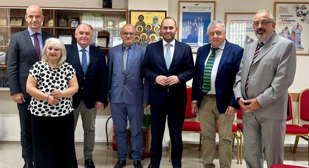 Συνάντηση Λάκη Βασιλειάδη με Εκπροσώπους της Ανώτατης Συνομοσπονδίας Πολυτέκνων Ελλάδος: «Αναγκαία η στήριξη των πολυτέκνων» Συνάντηση Λάκη Βασιλειάδη με Εκπροσώπους της Ανώτατης Συνομοσπονδίας Πολυτέκνων Ελλάδος: «Αναγκαία η στήριξη των πολυτέκνων»