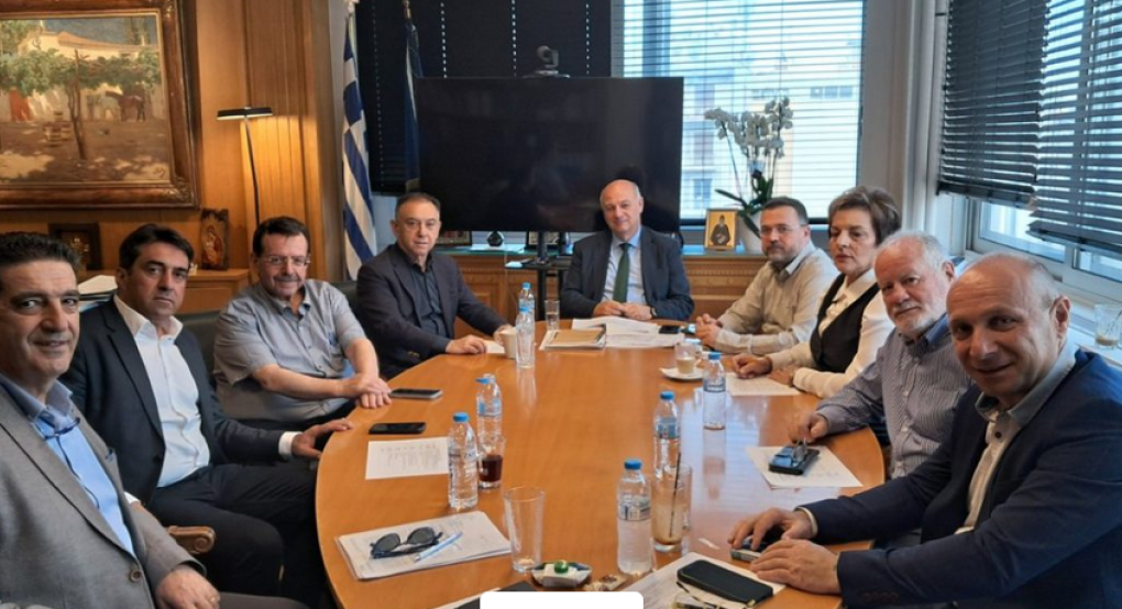 ΕΘΕΑΣ: Συνάντηση με Κώστα Τσιάρα και Χρήστο Κέλλα για τα προβλήματα των αγροτών και το θέμα ΟΠΕΚΕΠΕ ΕΘΕΑΣ: Συνάντηση με Κώστα Τσιάρα και Χρήστο Κέλλα για τα προβλήματα των αγροτών και το θέμα ΟΠΕΚΕΠΕ