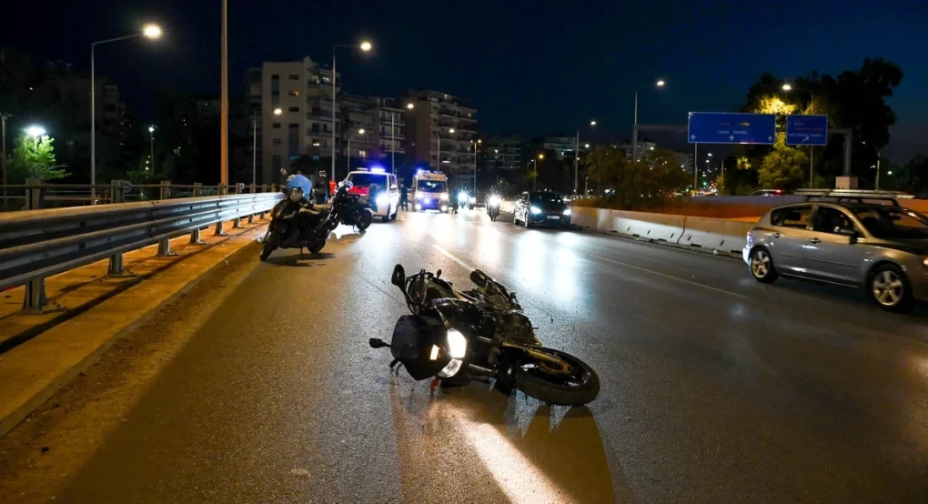 «Τρόμαξαν και έτρεξαν»: Σοκάρει η περιγραφή για το τροχαίο στην παραλιακή με 2 νεκρούς αναβάτες «Τρόμαξαν και έτρεξαν»: Σοκάρει η περιγραφή για το τροχαίο στην παραλιακή με 2 νεκρούς αναβάτες