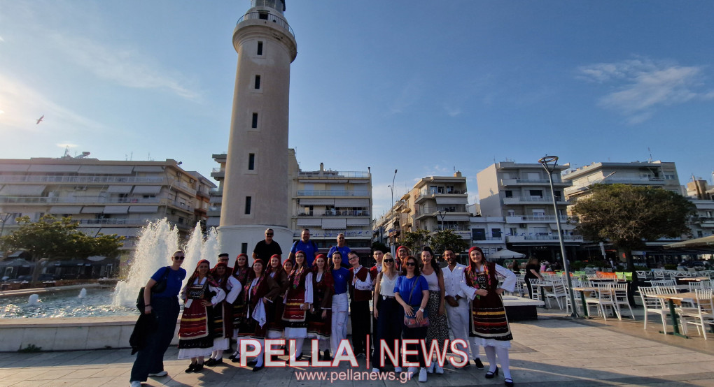 Η καρδιά της Θράκης χτύπησε στην Αλεξανδρούπολη με τον Πολιτιστικό Σύλλογο Γαλατάδων και το Θρακόμελο (φωτογραφίες) Η καρδιά της Θράκης χτύπησε στην Αλεξανδρούπολη με τον Πολιτιστικό Σύλλογο Γαλατάδων και το Θρακόμελο (φωτογραφίες)