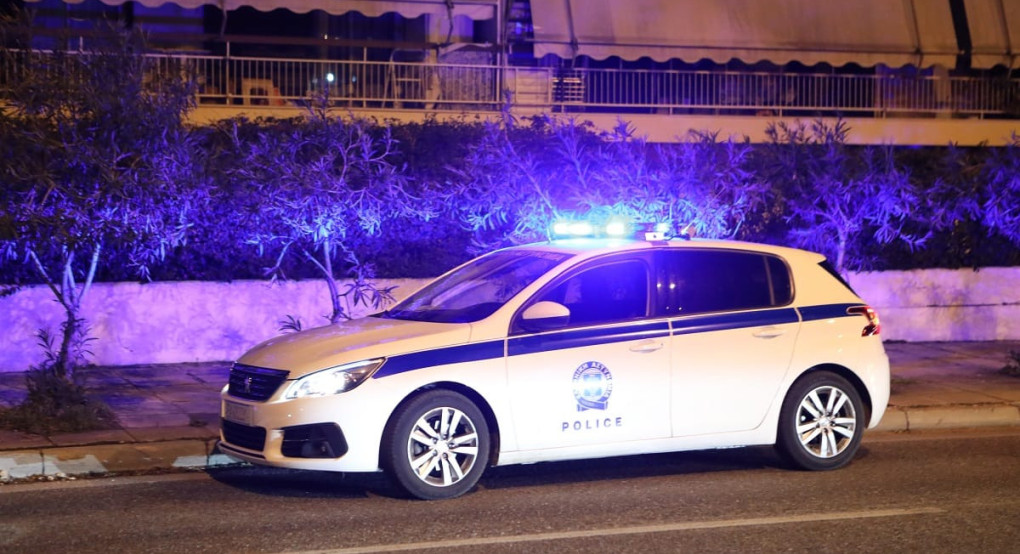 Συγκλονίζει ο αρχιφύλακας που βρήκε το βρέφος στο μπαλκόνι: Ήταν κατακόκκινο από το κλάμα -Χωρίς ρεύμα το σπίτι Συγκλονίζει ο αρχιφύλακας που βρήκε το βρέφος στο μπαλκόνι: Ήταν κατακόκκινο από το κλάμα -Χωρίς ρεύμα το σπίτι