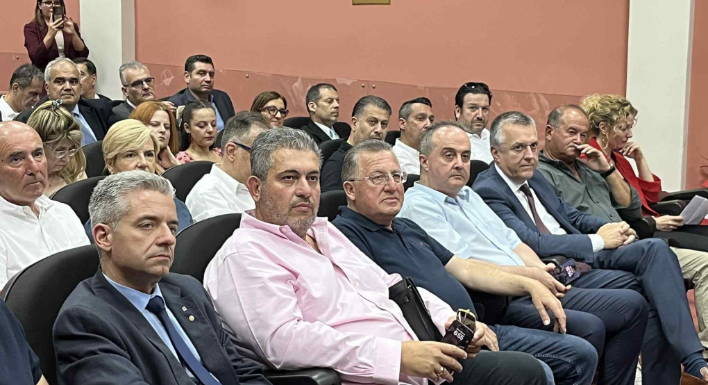 Ενημερωτική εκδήλωση του Επιμελητηρίου Πιερίας, της Eurobank, της ΕΞΕΠ και της Ο.Ε.Δ.Δ.Π.Η.Π.για τις τουριστικές και μεταποιητικές επιχειρήσεις Ενημερωτική εκδήλωση του Επιμελητηρίου Πιερίας, της Eurobank, της ΕΞΕΠ και της Ο.Ε.Δ.Δ.Π.Η.Π.για τις τουριστικές και μεταποιητικές επιχειρήσεις