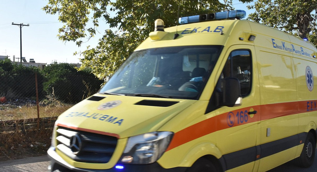 Σοκ στη Λάρισα: 18χρονη κατέρρευσε σε γυμναστήριο -Υπέστη δύο ανακοπές και χειρουργήθηκε στο κεφάλι Σοκ στη Λάρισα: 18χρονη κατέρρευσε σε γυμναστήριο -Υπέστη δύο ανακοπές και χειρουργήθηκε στο κεφάλι