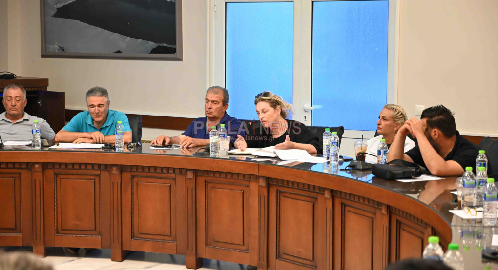 Δημοτικό Συμβούλιο Σκύδρας: Δύο ήταν τα θέματα στην 3η Λογοδοσία του 2025 Δημοτικό Συμβούλιο Σκύδρας: Δύο ήταν τα θέματα στην 3η Λογοδοσία του 2025