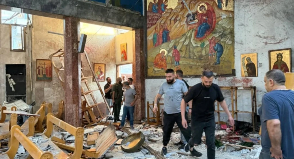 Νίκος Δένδιας για επίθεση στην ελληνορθόδοξη εκκλησία στη Δαμασκό: Αποτροπιασμός και βαθύτατη θλίψη Νίκος Δένδιας για επίθεση στην ελληνορθόδοξη εκκλησία στη Δαμασκό: Αποτροπιασμός και βαθύτατη θλίψη