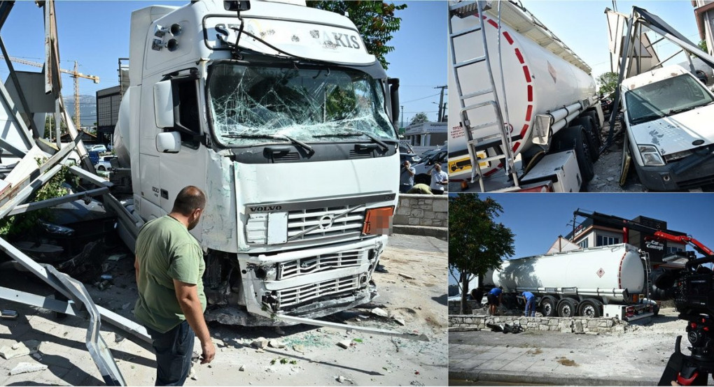 Εικόνες χάους στο Μενίδι: Βυτιοφόρο εισέβαλε σε μάντρα αυτοκινήτων, μετά από σύγκρουση με ΙΧ Εικόνες χάους στο Μενίδι: Βυτιοφόρο εισέβαλε σε μάντρα αυτοκινήτων, μετά από σύγκρουση με ΙΧ