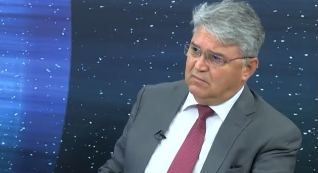 Νατσιός: «Η κυβέρνηση των νάνων και των αρλεκίνων βρίσκεται σε αποσύνθεση» Νατσιός: «Η κυβέρνηση των νάνων και των αρλεκίνων βρίσκεται σε αποσύνθεση»