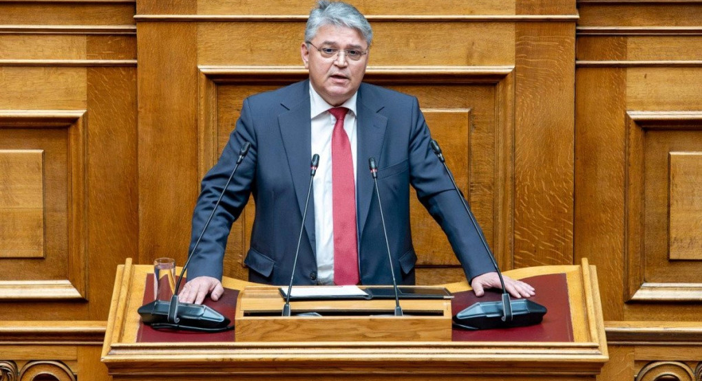Οργή Νατσιού στη Βουλή: «Η Ελλάδα αποσυντίθεται – Μας αντικαθιστούν» Οργή Νατσιού στη Βουλή: «Η Ελλάδα αποσυντίθεται – Μας αντικαθιστούν»