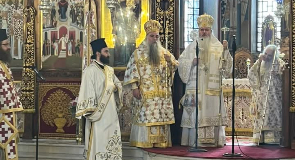 Με λαμπρότητα και κατάνυξη η εορτή των Αγίων Αναργύρων στην Έδεσσα – Παρουσία τριών Αρχιερέων