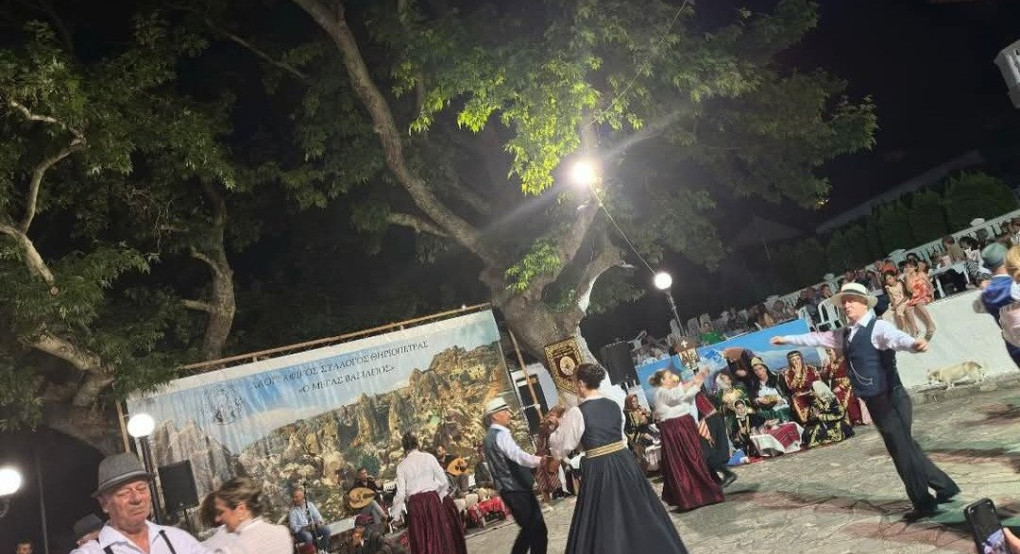 Μια Βραδιά Μνήμης και Παράδοσης στη Θηριόπετρα: Τιμή στον Πολιτισμό και στον Πρόεδρο Βαγγέλη Ουργαντζόγλου Μια Βραδιά Μνήμης και Παράδοσης στη Θηριόπετρα: Τιμή στον Πολιτισμό και στον Πρόεδρο Βαγγέλη Ουργαντζόγλου