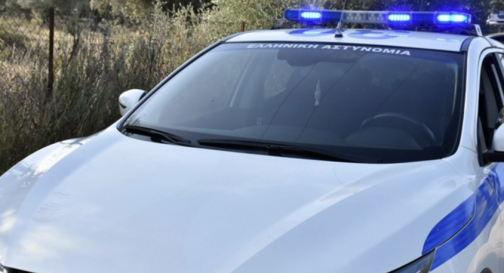 Αγρίνιο: Τρόμος σε σχολείο - Πυροβολούσε με αεροβόλο πάνω από τα κεφάλια παιδιών Αγρίνιο: Τρόμος σε σχολείο - Πυροβολούσε με αεροβόλο πάνω από τα κεφάλια παιδιών