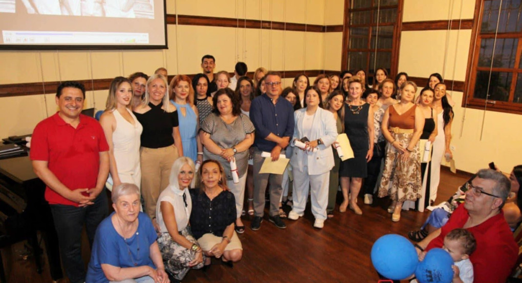 Η ΣΑΕΚ της Νοσοκομειακής Μονάδας Έδεσσας γιόρτασε την αποφοίτηση των νέων επαγγελματιών υγείας Η ΣΑΕΚ της Νοσοκομειακής Μονάδας Έδεσσας γιόρτασε την αποφοίτηση των νέων επαγγελματιών υγείας