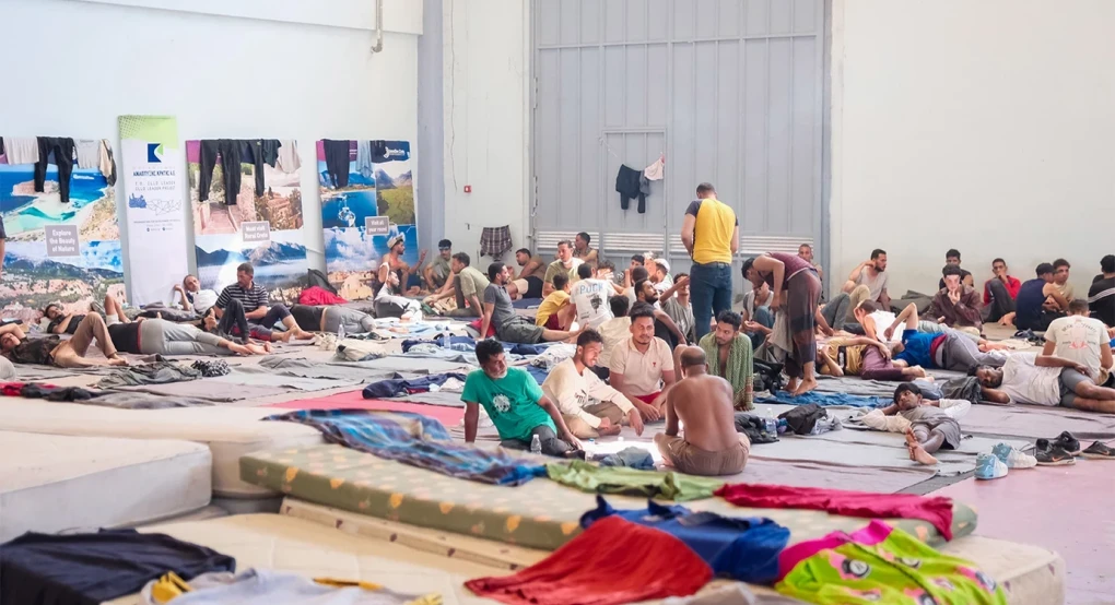 Αδιάκοπες οι μεταναστευτικές ροές προς την Κρήτη: Επιχείρηση διάσωσης 520 μεταναστών νότια της Γαύδου Αδιάκοπες οι μεταναστευτικές ροές προς την Κρήτη: Επιχείρηση διάσωσης 520 μεταναστών νότια της Γαύδου